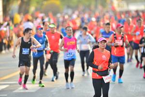 BIB: 25598
                            <button type="button" onclick="openModal(12775401)" class="btn btn-primary btn-sm float-right btn-popup" data-toggle="modal" data-target=".modal-high-quality">
                        <i class="fas fa-shopping-cart"></i> Add to Cart
                    </button>
                                            <button type="button" onclick="isThisMe(12775401, true)" class="btn btn-success btn-sm float-right btn-popup btn-isme hidden" data-toggle="tooltip" data-placement="bottom" title="นี่คือรูปของคุณใช่ไหม คลิกที่นี่เพื่อเอาเข้าอัลบั้ม">
                        <i class="fas fa-plus"></i> Add to album
                    </button>
                    <button type="button" onclick="isThisMe(12775401, false)" class="btn btn-warning btn-sm float-right btn-popup btn-isnotme hidden">
                        <i class="fas fa-ban"></i> Remove from album
                    </button>